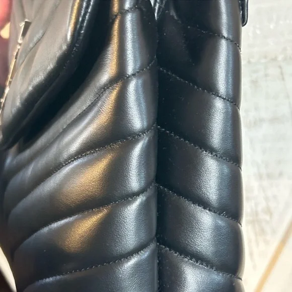 NEW Yves Saint Laurent Medium Lou Lou Bag - Picture 11 of 16